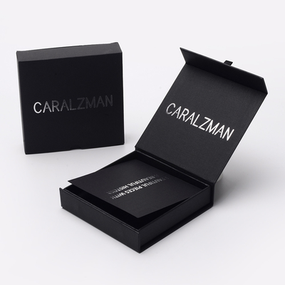 Het Schuim van de Reverspin magnetic gift box with van het douanekarton